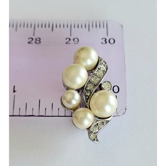 Vintage Crown TrifarI Pearl Clip-On Earrings 50s EXQUISITE MCM Philippe - Picture 9 of 9